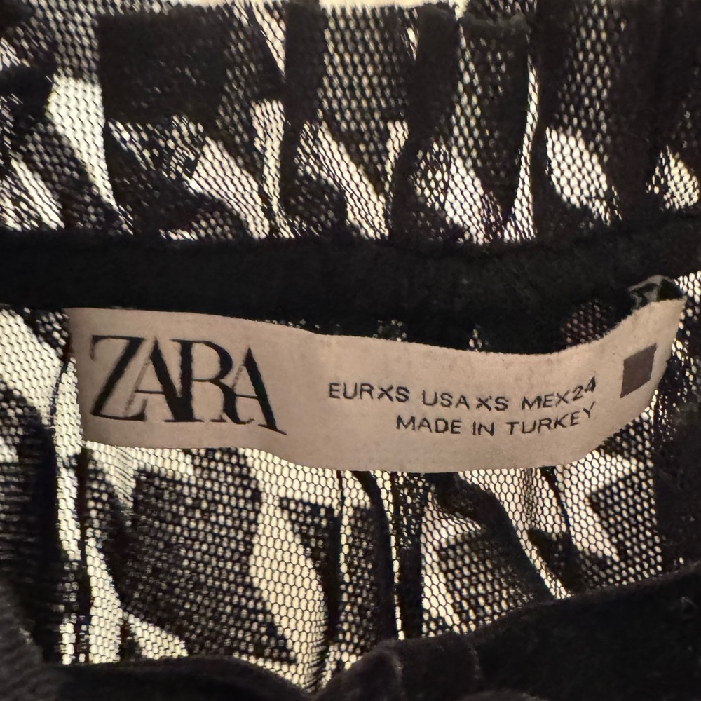 NWOT-Zara Houndstooth Pattern Velvet Bow Belt Black Extra Small Blouse - Picture 5 of 7